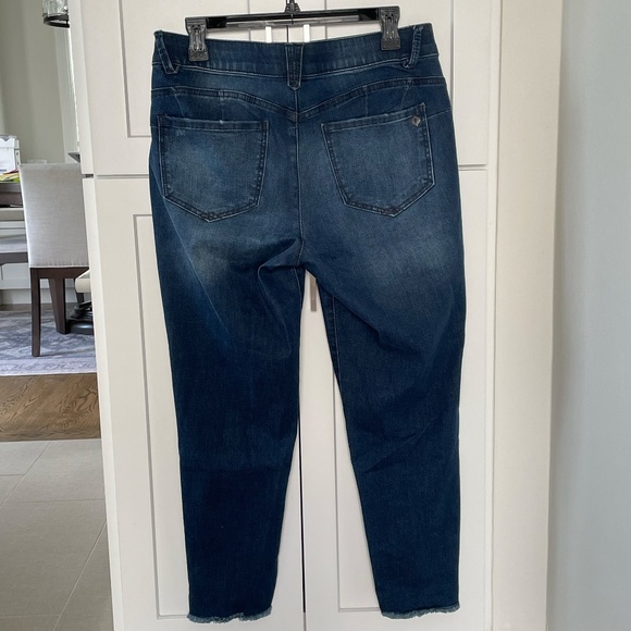 Democracy Jeans Distressed Dark Wash 10P - Picture 2 of 7